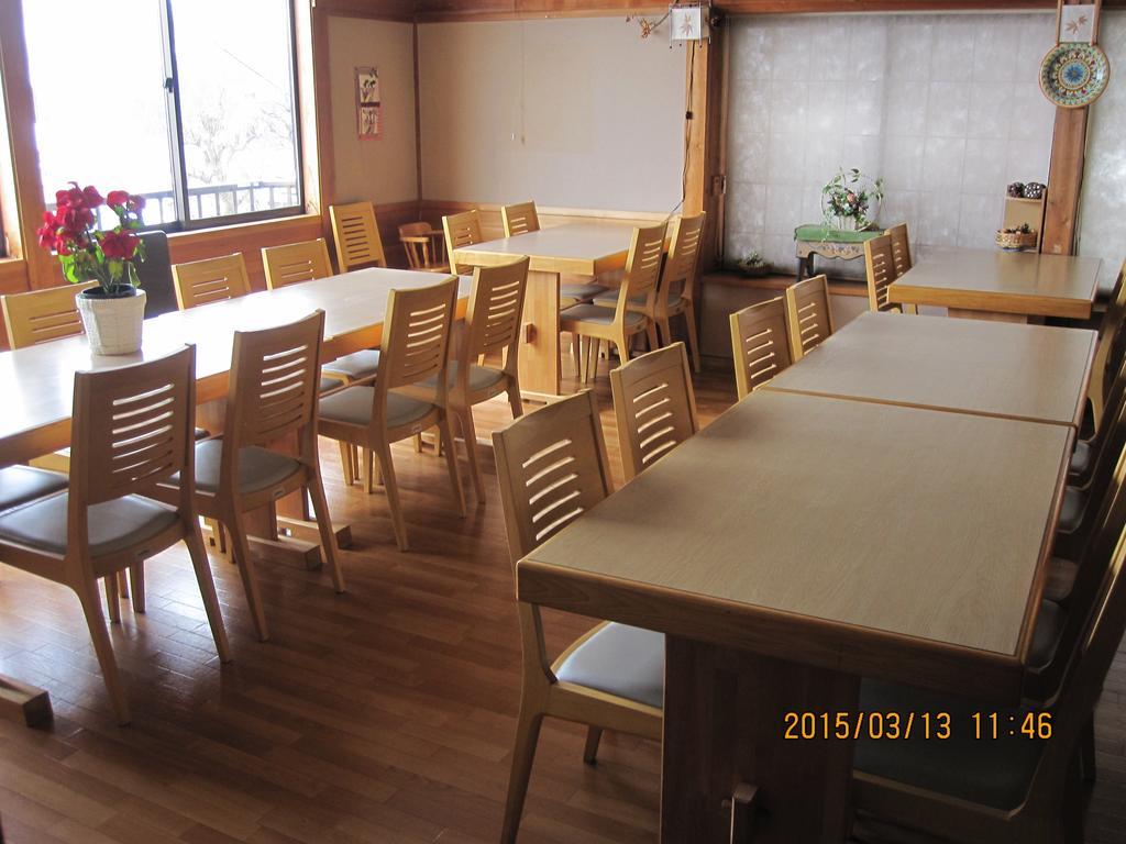 Apple Inn Takasaka Nozawaonsen Oda fotoğraf